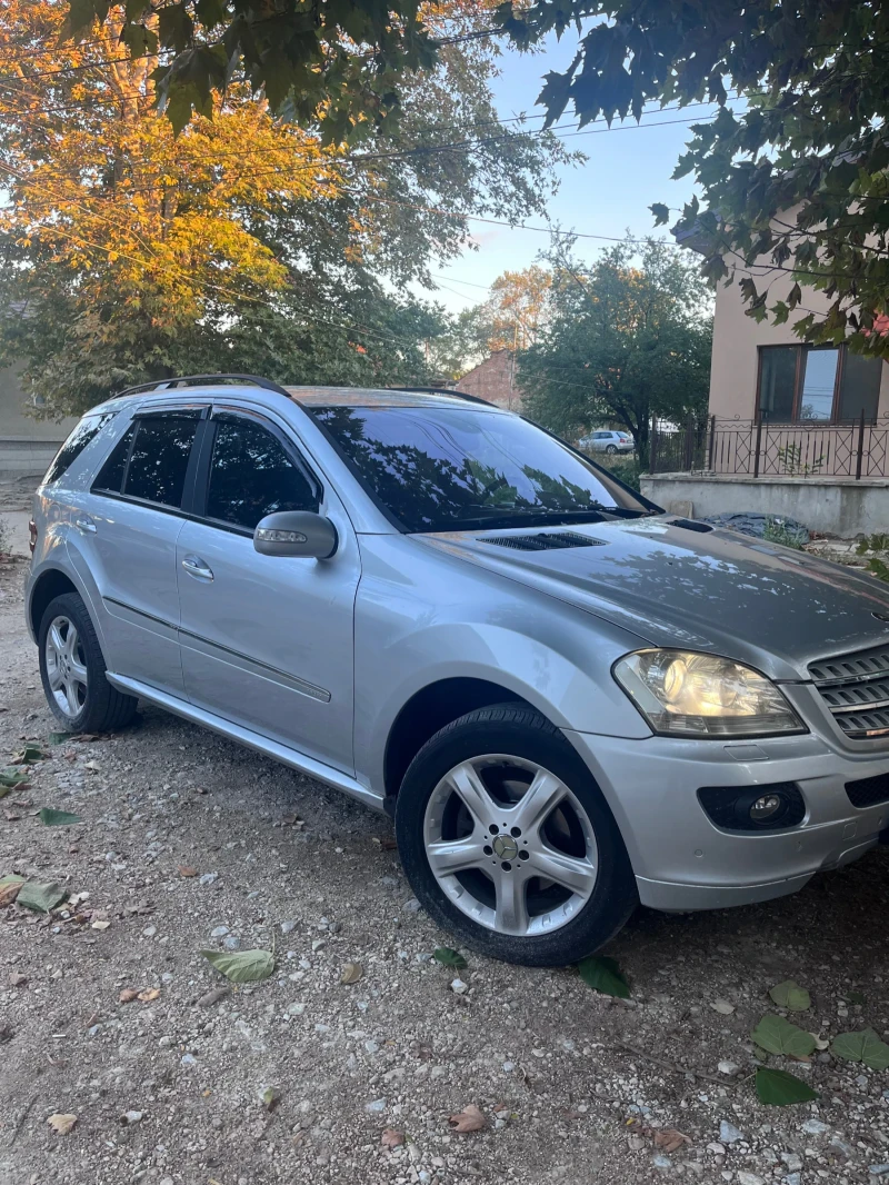 Mercedes-Benz ML 320, снимка 9 - Автомобили и джипове - 47438261