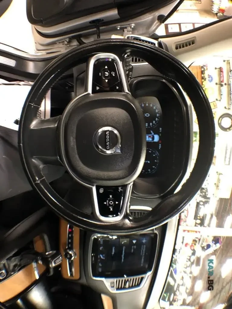 Volvo Xc90 T6 Momentum* 7-Passenger* АвтоКредит* (ЦЕНА ДО БГ), снимка 8 - Автомобили и джипове - 54662398