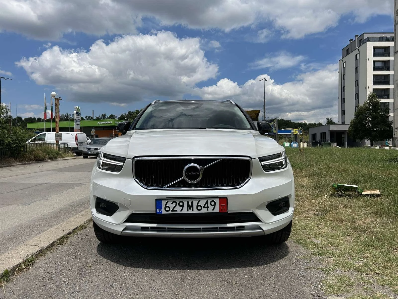 Volvo XC40 1.5i turbo  - изображение 2