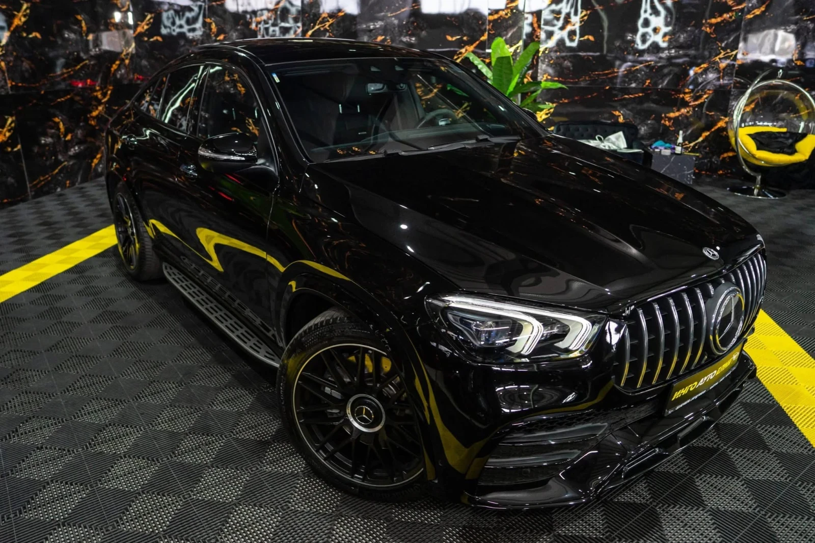 Mercedes-Benz GLE 53 4MATIC AMG COUPE ПАНО BURM HUD ЛИЗИНГ 100% - изображение 2