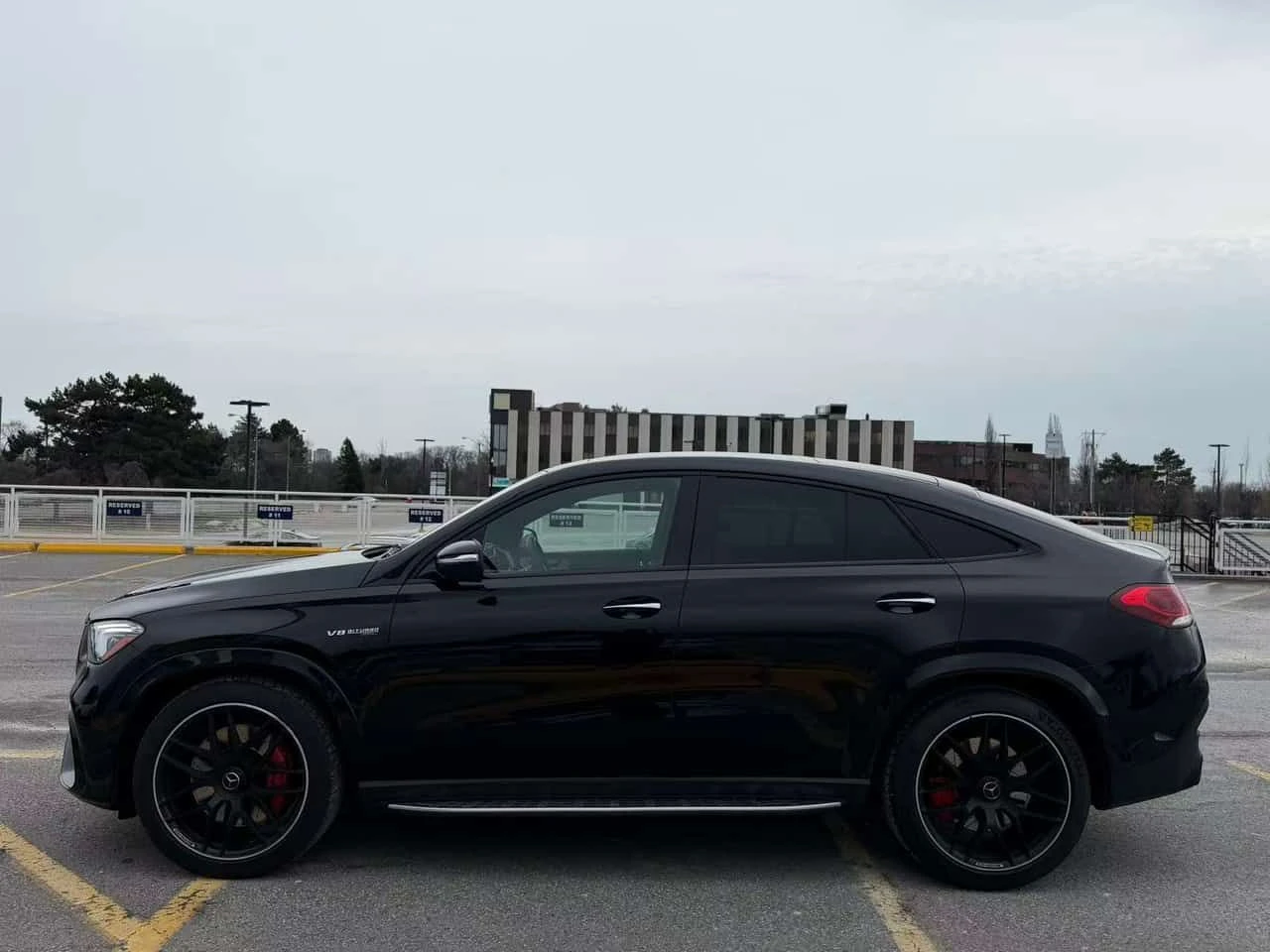 Mercedes-Benz GLE 63 S AMG  CARFAX /DISTRONIC/360/V8/, снимка 2 - Автомобили и джипове - 53978370