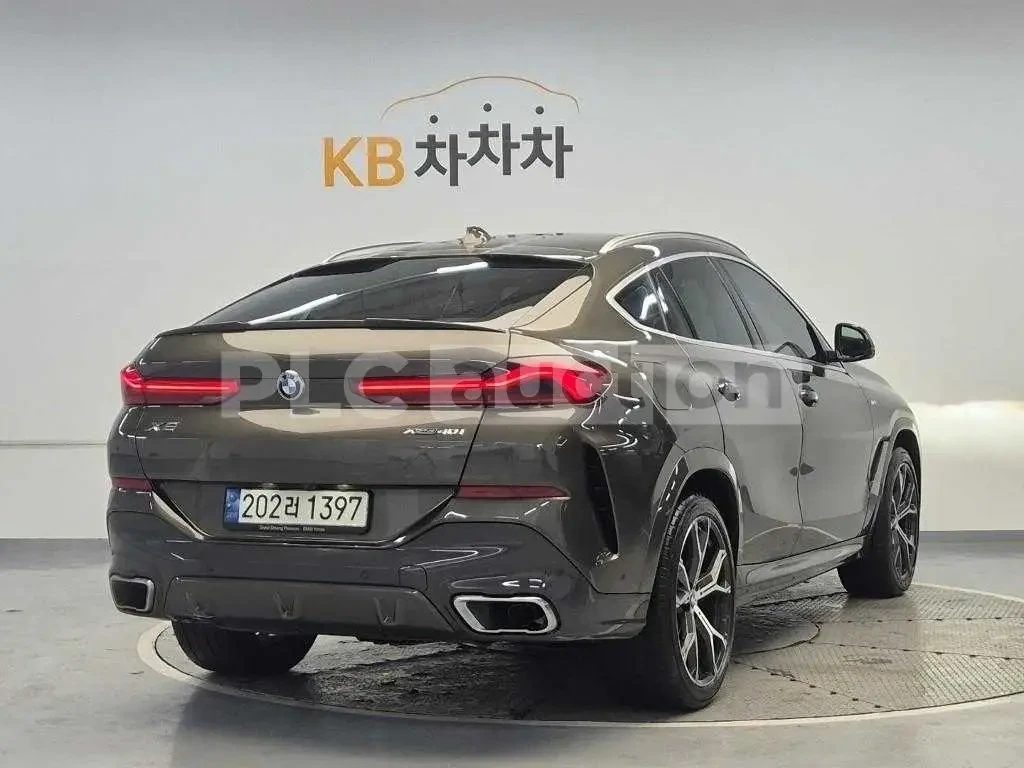 BMW X6 2021* M-PK* HARMAN* LASER* B58* DISTRONIK* КРАЙНА , снимка 4 - Автомобили и джипове - 54019113