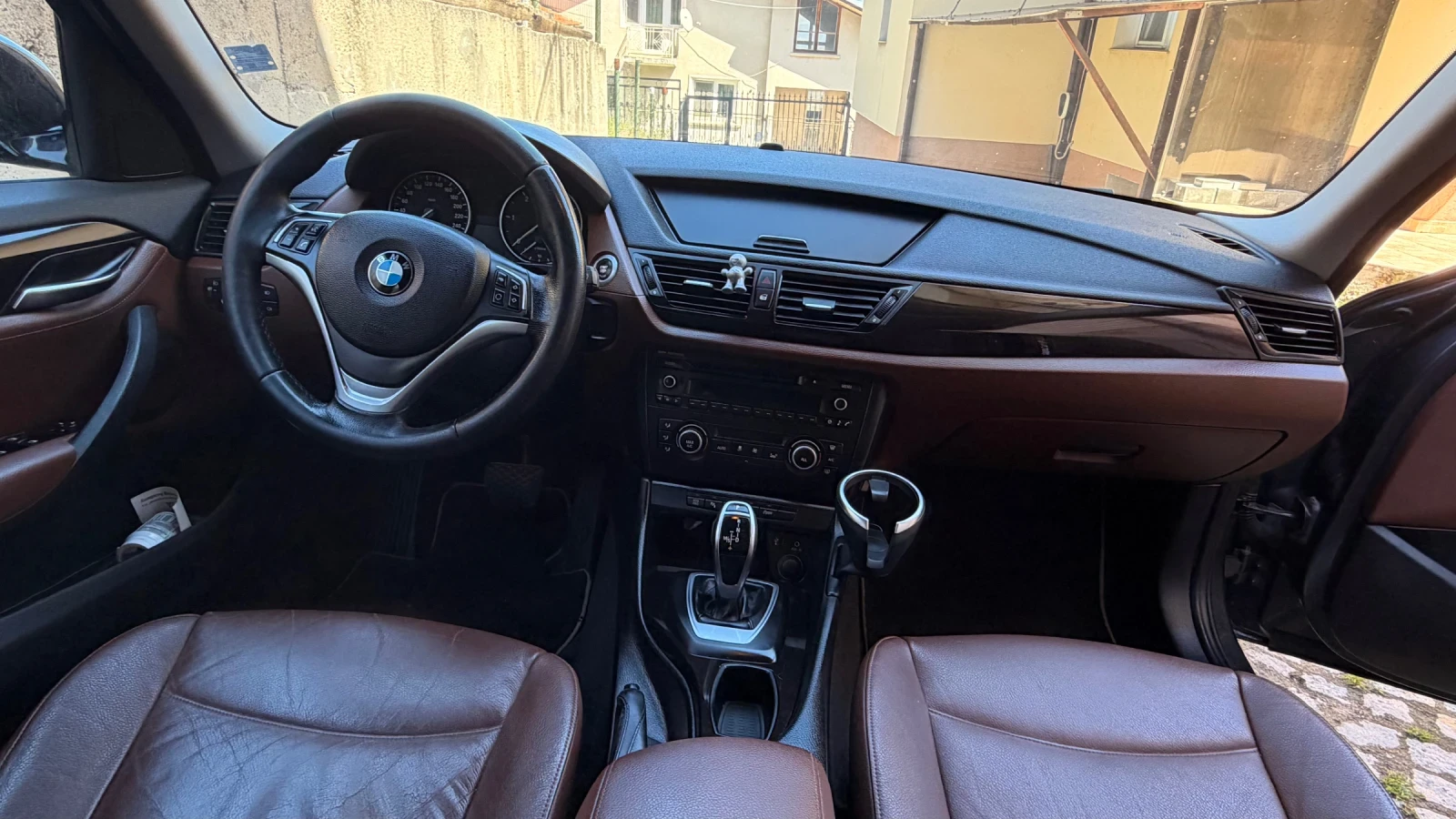 BMW X1, снимка 6 - Автомобили и джипове - 54353096