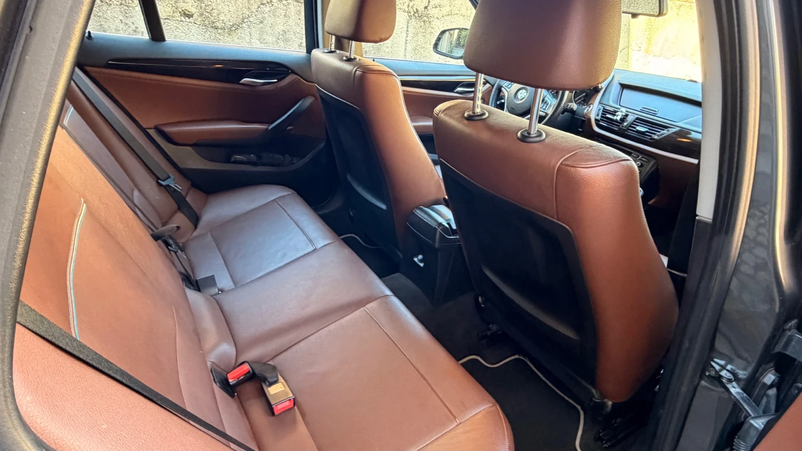 BMW X1, снимка 8 - Автомобили и джипове - 54353096