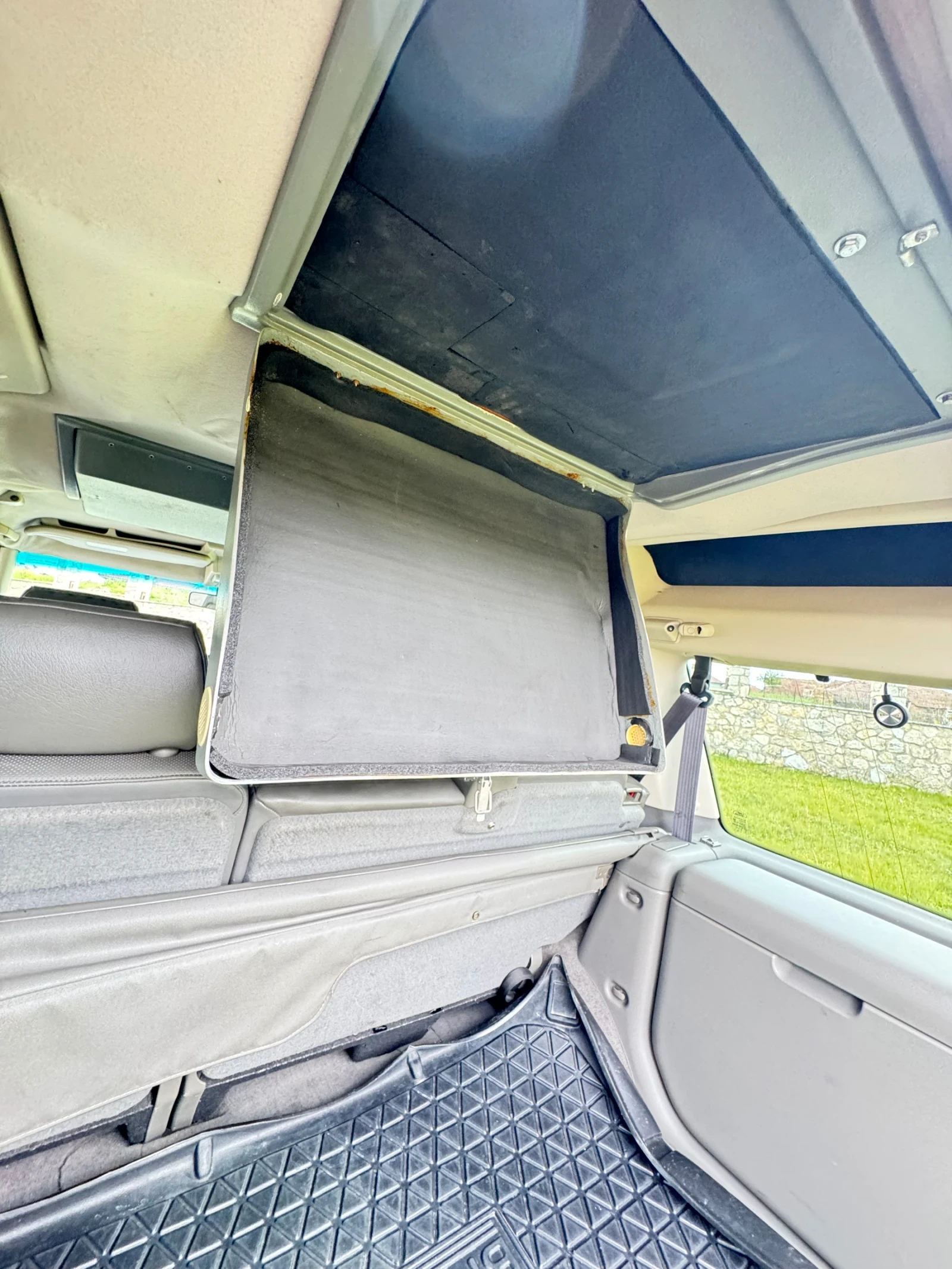 Land Rover Discovery 2.5 TDI, снимка 12 - Автомобили и джипове - 54462245