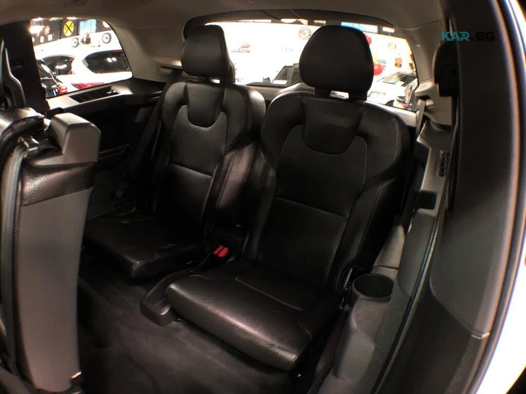 Volvo Xc90 T6 Momentum* 7-Passenger* АвтоКредит* (ЦЕНА ДО БГ), снимка 15 - Автомобили и джипове - 54662398