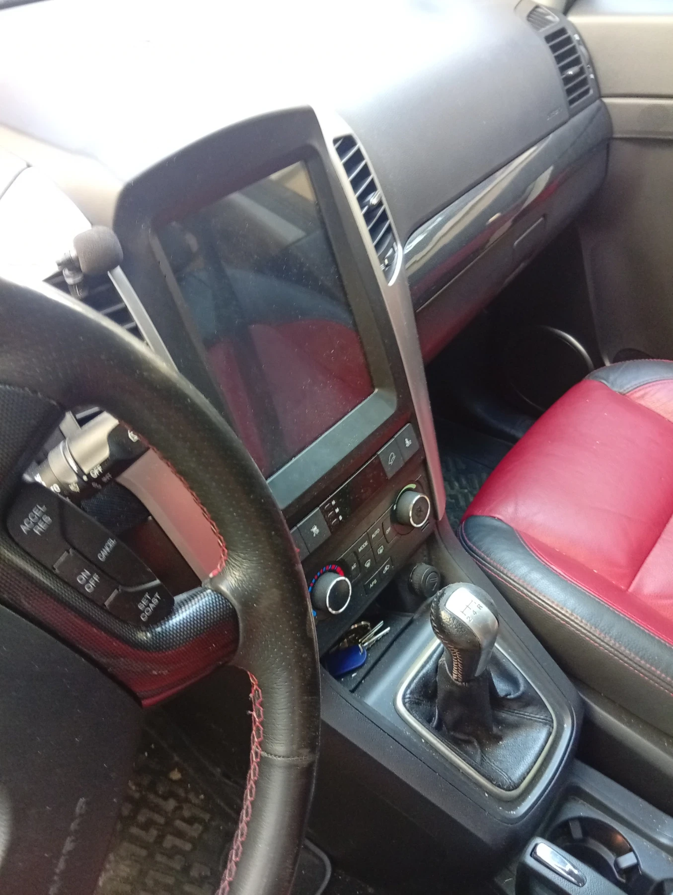 Chevrolet Captiva, снимка 4 - Автомобили и джипове - 55655531