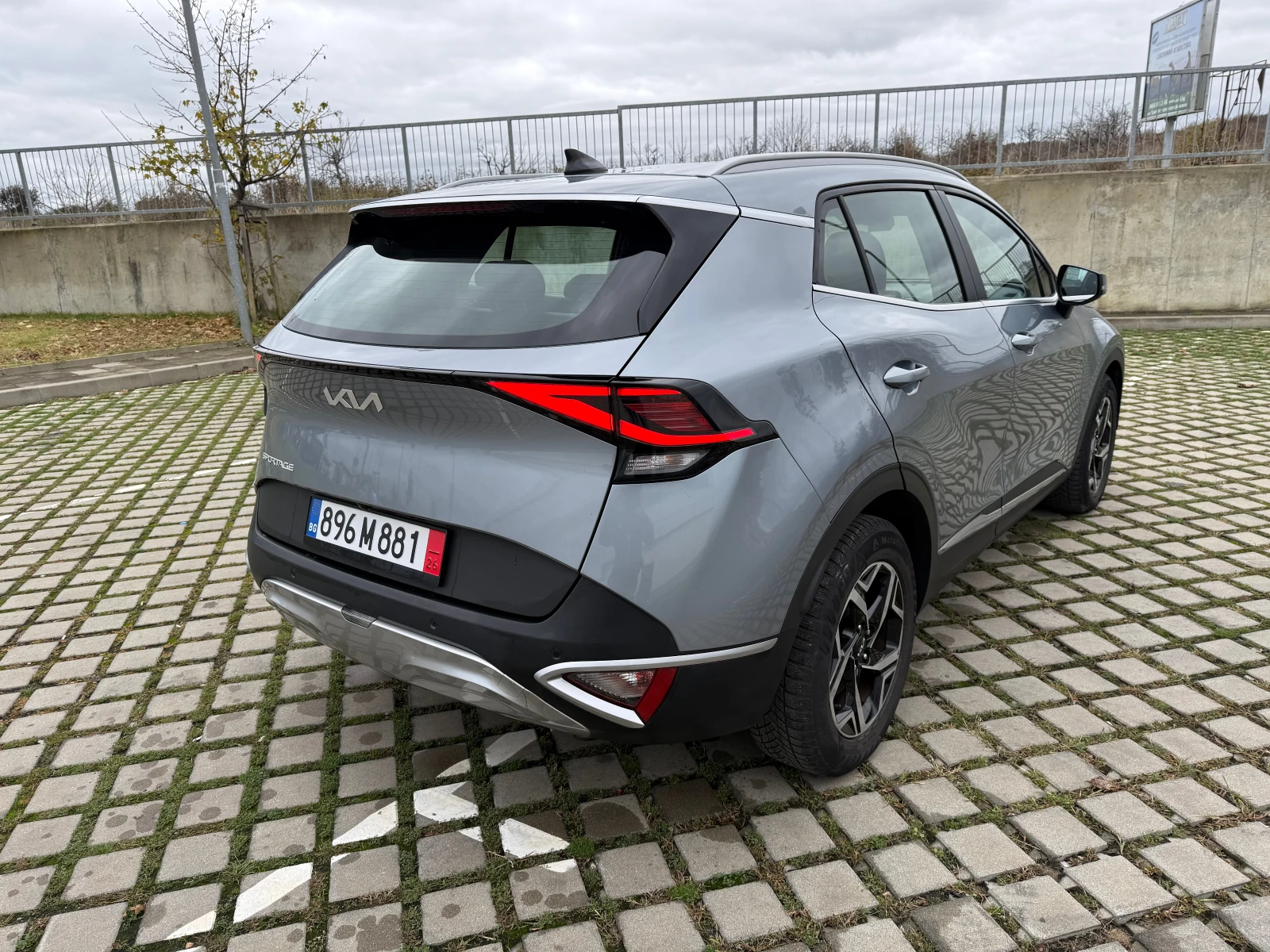 Kia Sportage 1.6d MHEV, снимка 5 - Автомобили и джипове - 56722446