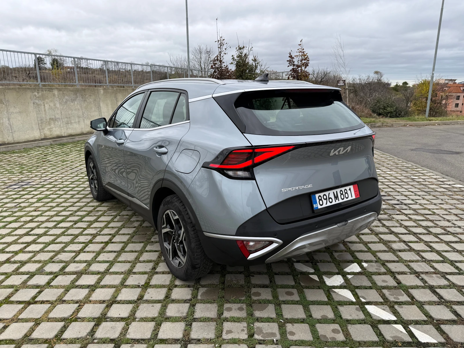 Kia Sportage 1.6d MHEV, снимка 4 - Автомобили и джипове - 56722446