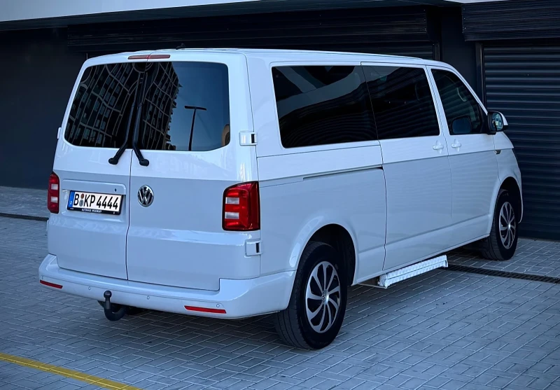 VW Caravelle 2.0TDI 150к.с. COMFORTLINE 8+ 1 Full Led 4Motion , снимка 4 - Бусове и автобуси - 49393671