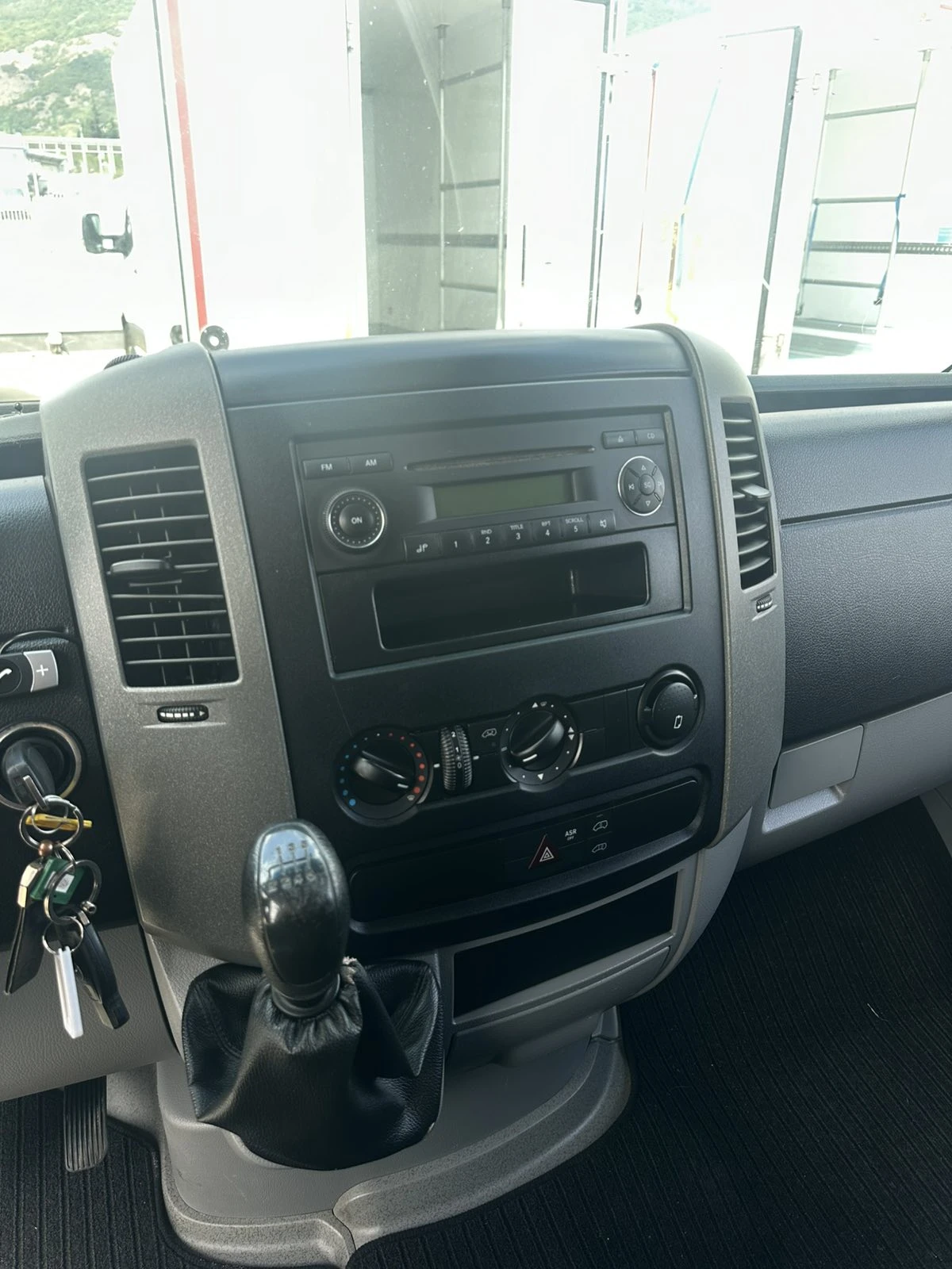 Mercedes-Benz Sprinter 316 НА ЧАСТИ - изображение 7