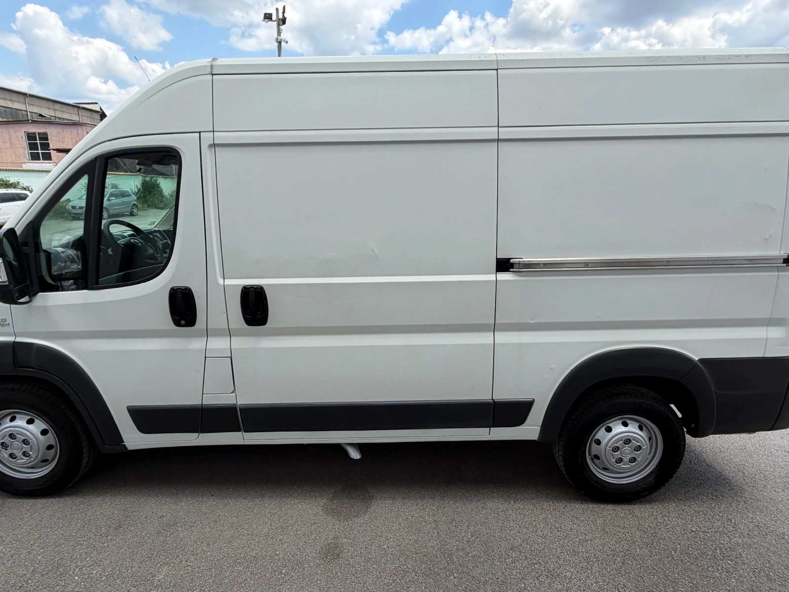 Fiat Ducato 2.3jtd KLIMATIK TEMPOMAT 2VRATI, снимка 8 - Бусове и автобуси - 55178976