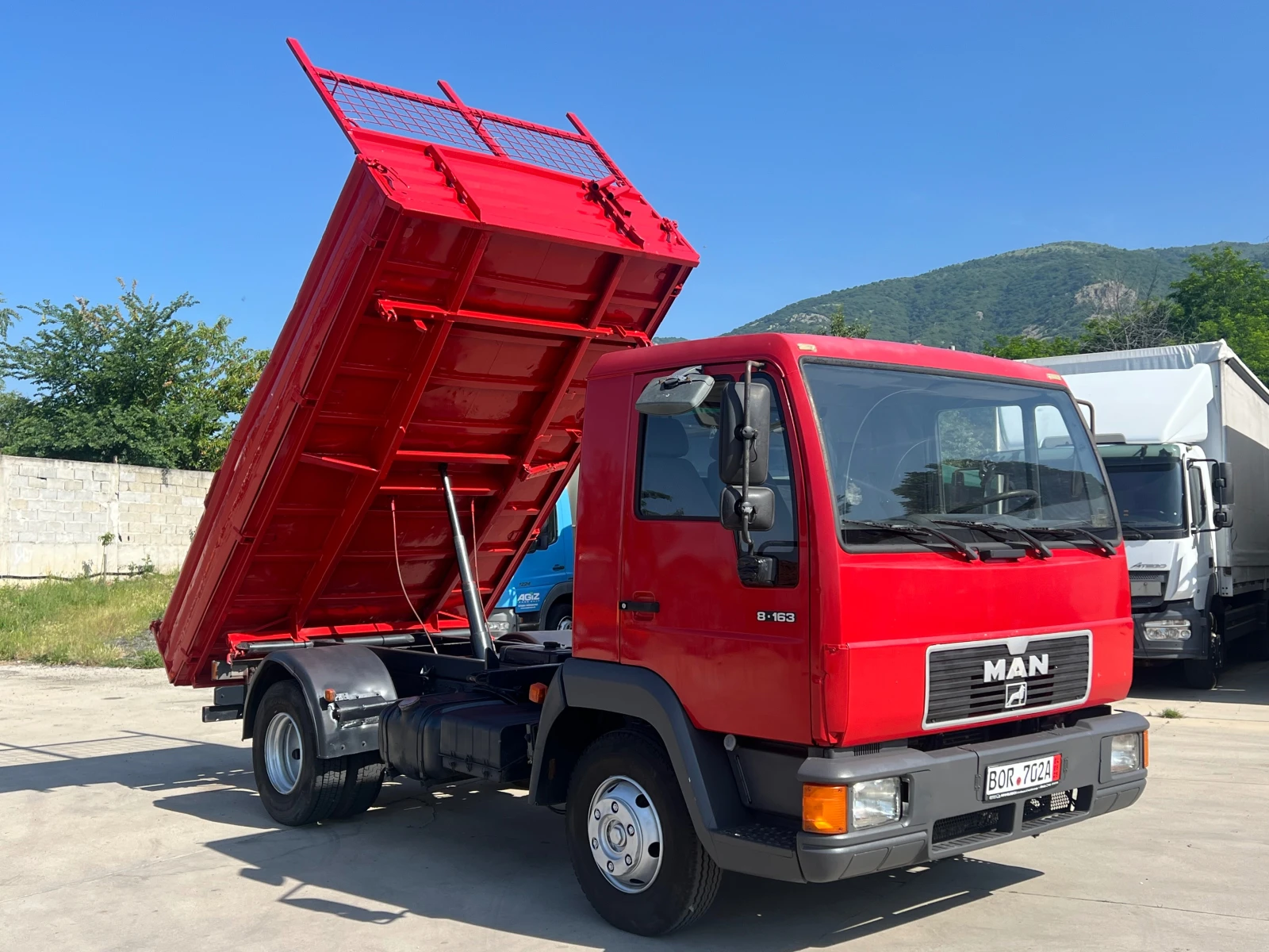 Man 8.163 ТРИСТРАНЕН САМОСВАЛ - изображение 3