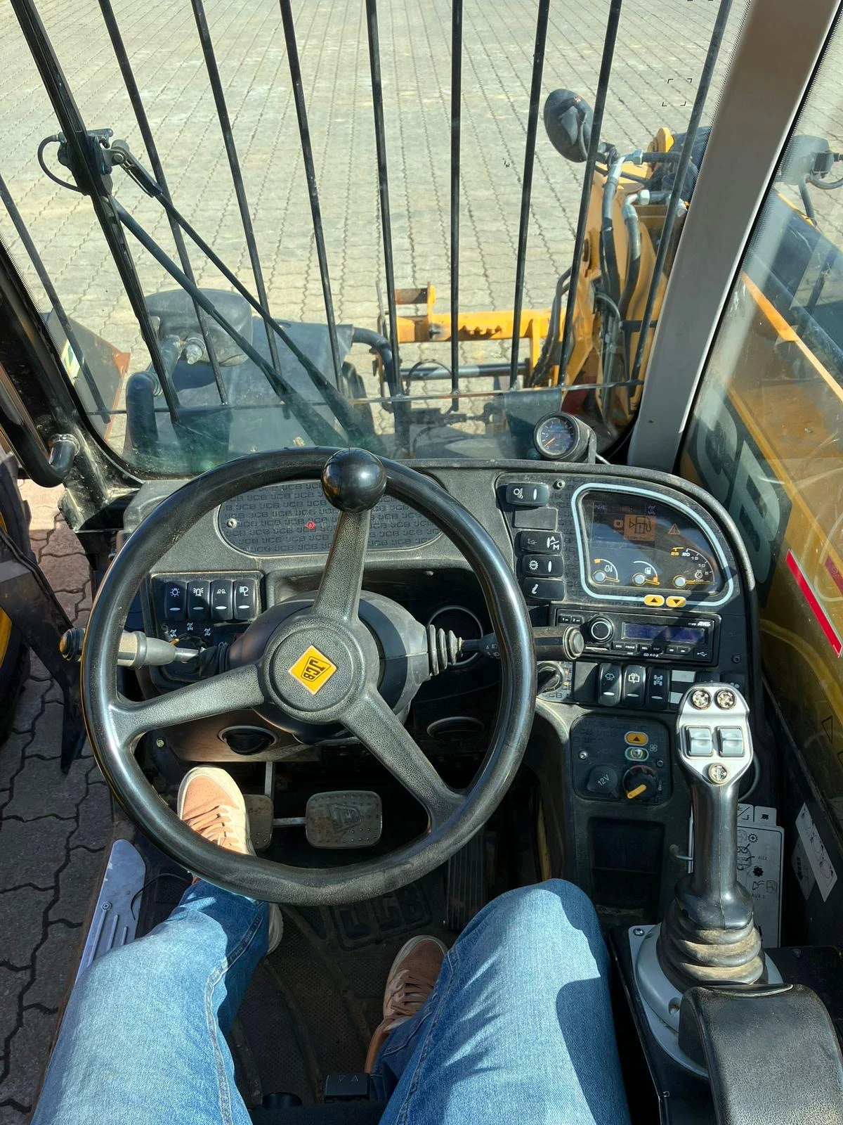 Телескопичен товарач JCB 535-95 AGRI SUPER ЛИЗИНГ - изображение 6