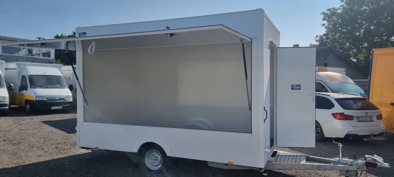 Каравана Burstner ТЪРГОВСКА , снимка 3 - Каравани и кемпери - 50663994