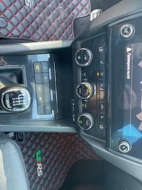 Skoda Octavia 2.0 TDI VRS, снимка 13