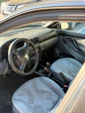 Seat Leon - 1600 € / 3129.33 лв. - 18288173 6