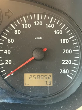 Seat Leon - 1600 € / 3129.33 лв. - 18288173 9