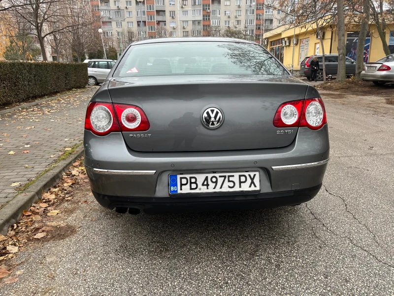 VW Passat 2.0TDI HIGHLINE, снимка 4 - Автомобили и джипове - 48287336