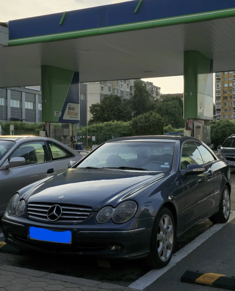 Mercedes-Benz CLK 320 V6 Бензин, снимка 1 - Автомобили и джипове - 48364721