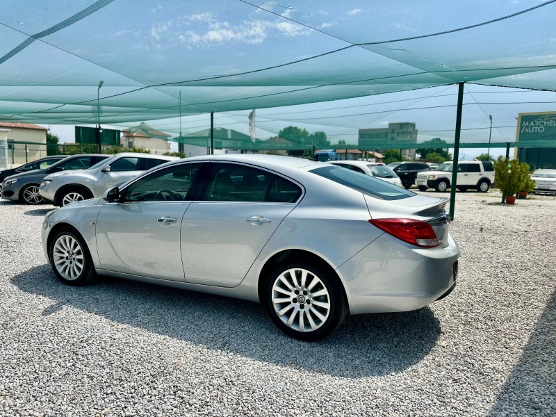 Opel Insignia 2.0CDTI* NAVI* Подгрев, снимка 4 - Автомобили и джипове - 51383197