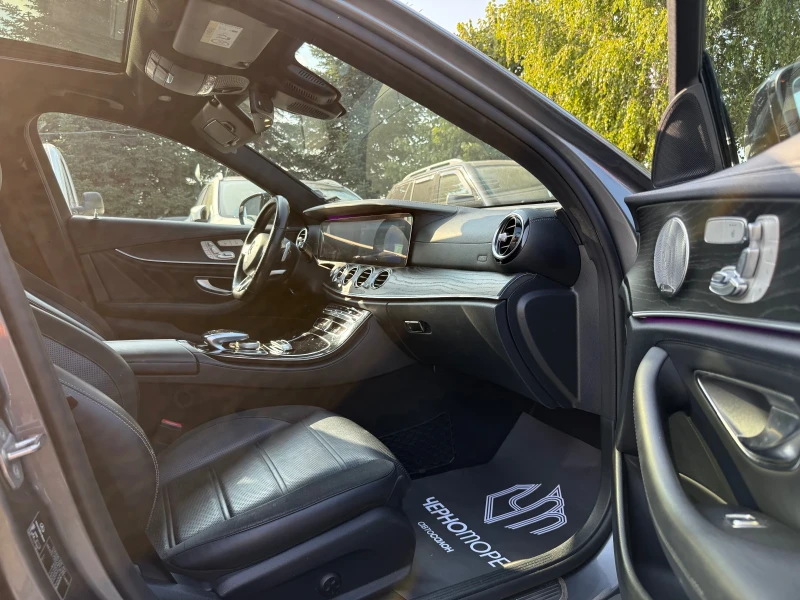 Mercedes-Benz E 43 AMG 4Matic9G-TRONIC, снимка 12 - Автомобили и джипове - 51409468