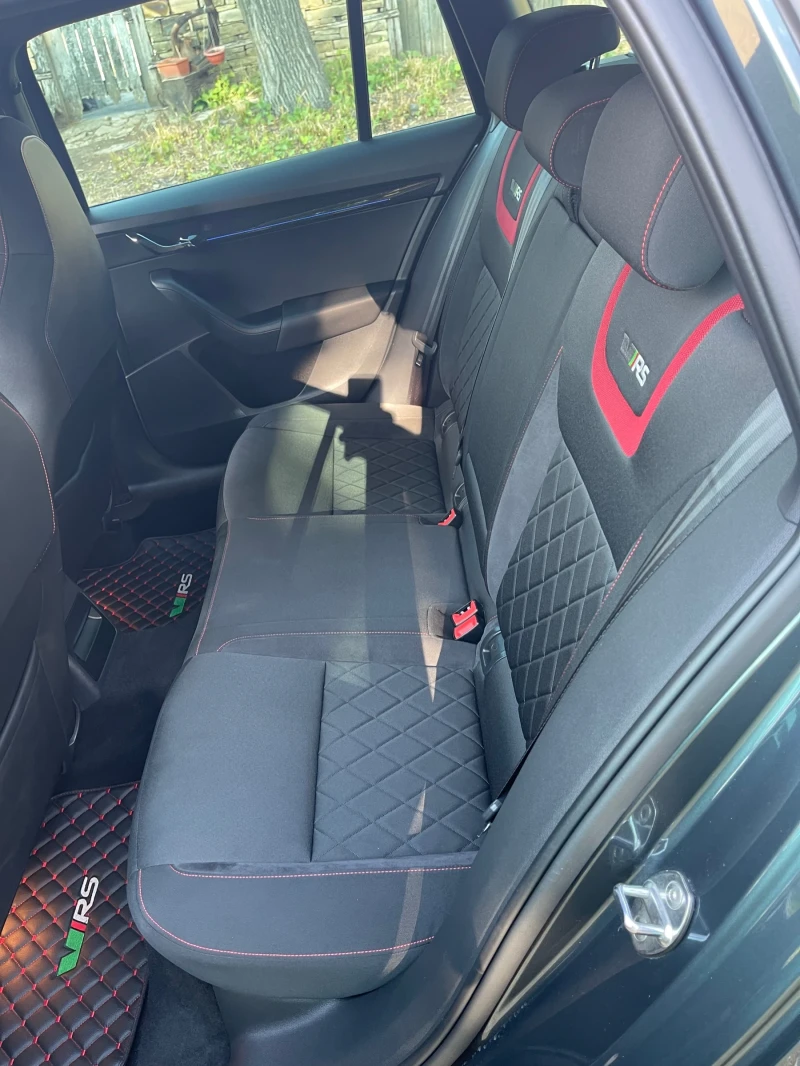 Skoda Octavia 2.0 TDI VRS, снимка 8 - Автомобили и джипове - 52682101