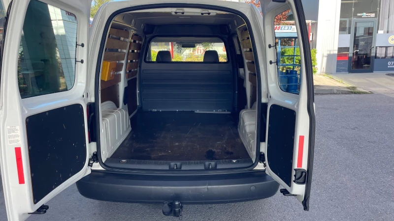 VW Caddy 1.6tdi MAXI, снимка 15 - Автомобили и джипове - 51770426
