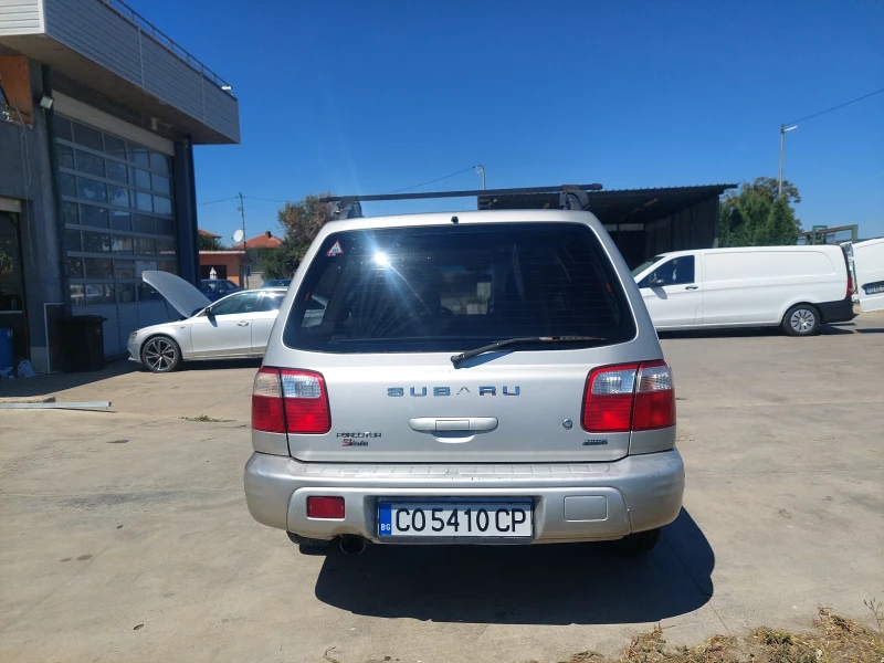 Subaru Forester 2.0 turbo S, снимка 5 - Автомобили и джипове - 52382523