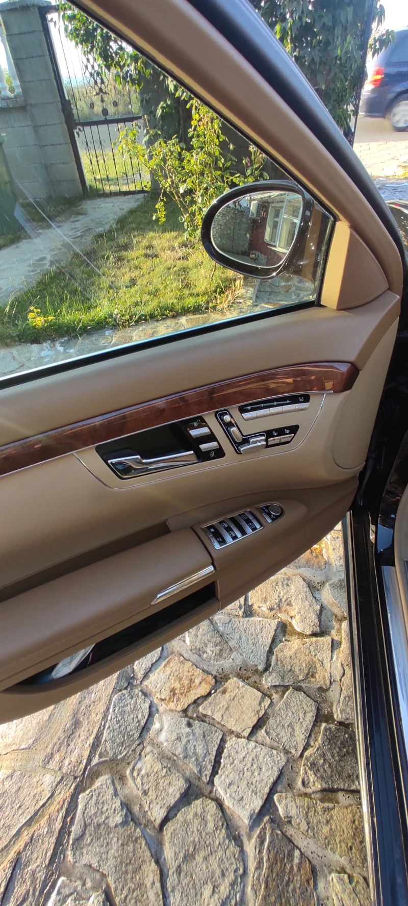 Mercedes-Benz S 320, снимка 11 - Автомобили и джипове - 52555945