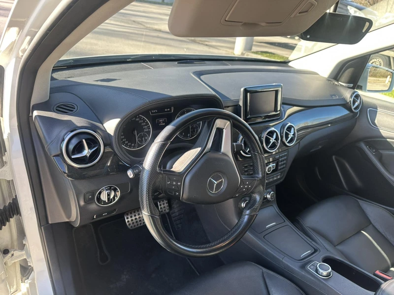 Mercedes-Benz B 200 W246, снимка 5 - Автомобили и джипове - 52737022