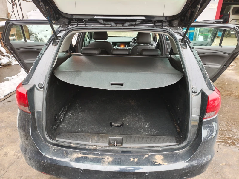 Opel Astra 1.4T, снимка 10 - Автомобили и джипове - 53357925