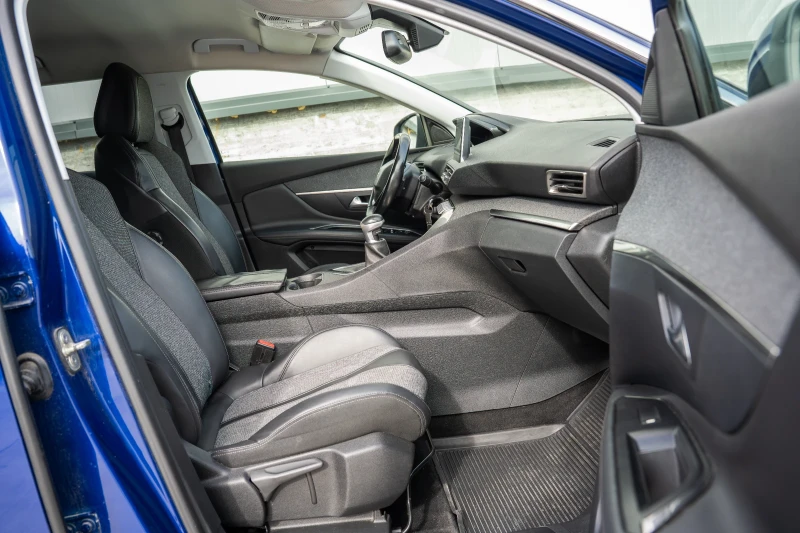 Peugeot 3008 ALLURE 1.6BLUE HDI, снимка 11 - Автомобили и джипове - 53493303