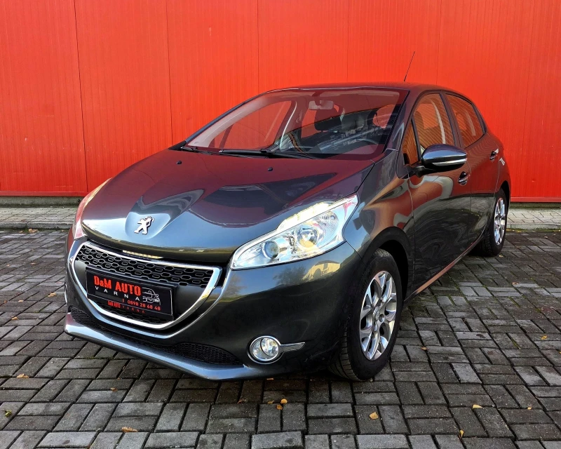 Peugeot 208 1.2 VTI Swiss Внос от Швейцария - 8499 лв. / 4345.47 € - 87633649 1