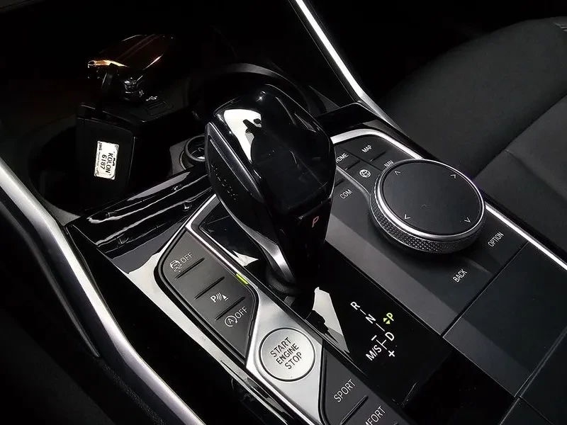 BMW 320 D G20 ///M, снимка 9 - Автомобили и джипове - 55727485