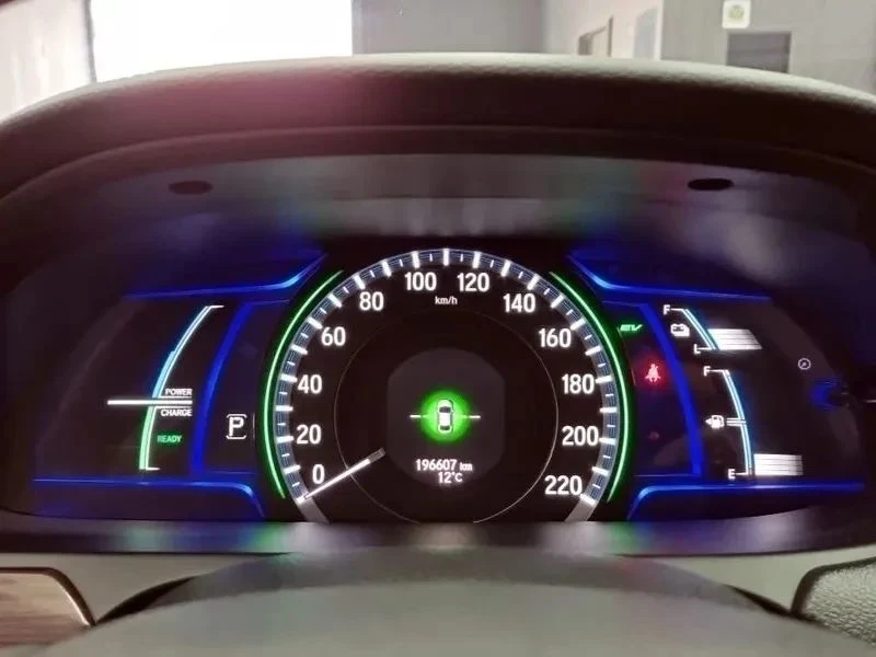 Honda Accord, снимка 17 - Автомобили и джипове - 56690500