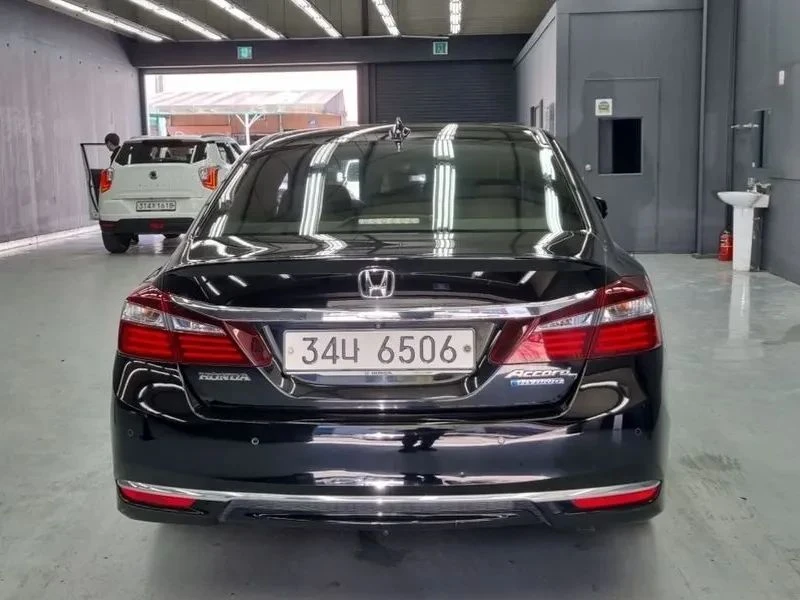 Honda Accord, снимка 3 - Автомобили и джипове - 56690500