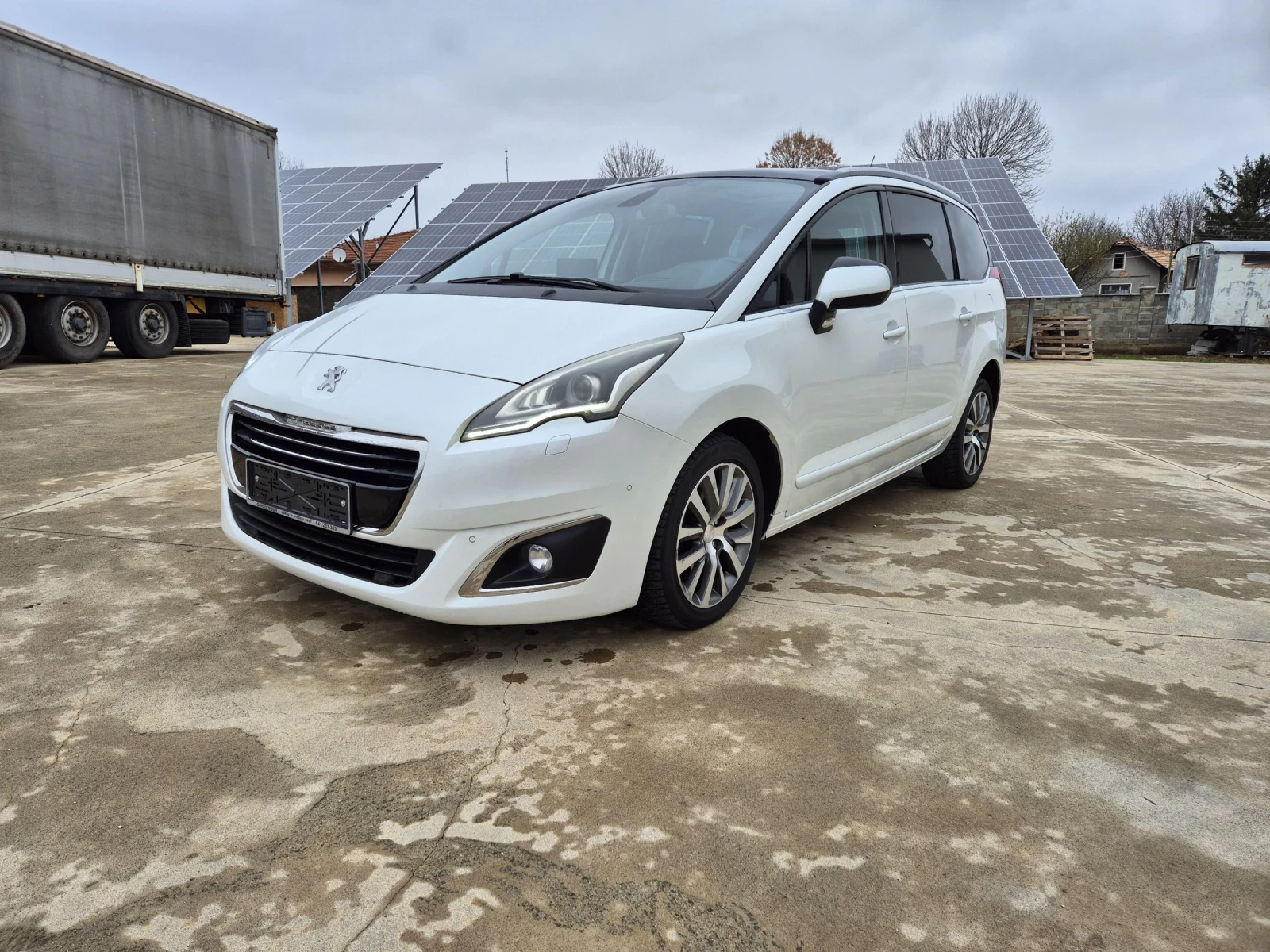 Peugeot 5008 2.0HDI-163к.с.;7места;ПАНОРАМА;NAVI;АВТОМАТИК;JBL - изображение 4