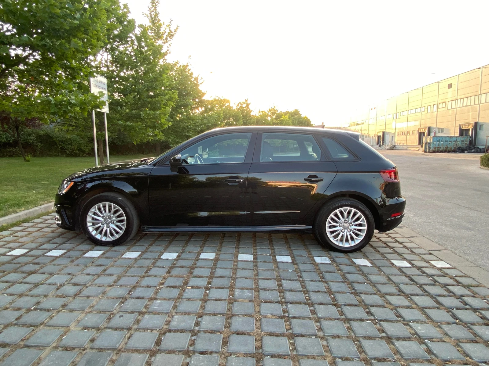Audi E-Tron Audi A3, Sportback, 1.4 TFSI E-tron - изображение 2