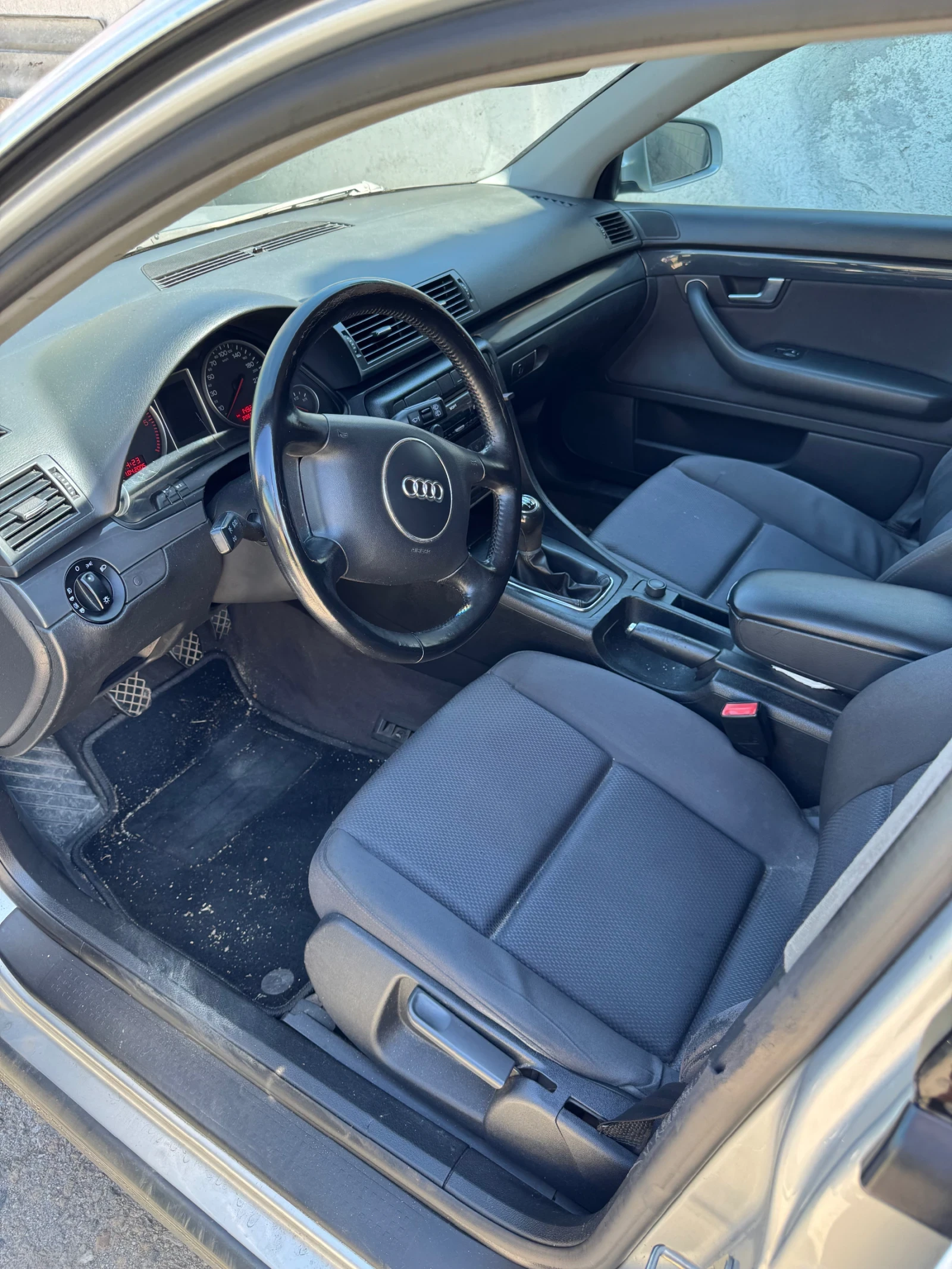 Audi A4 1.9 TDI - изображение 6
