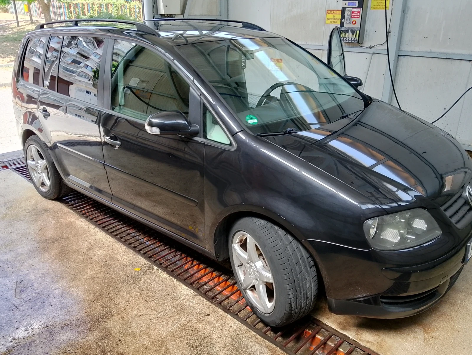 VW Touran 1.9 105 - изображение 8