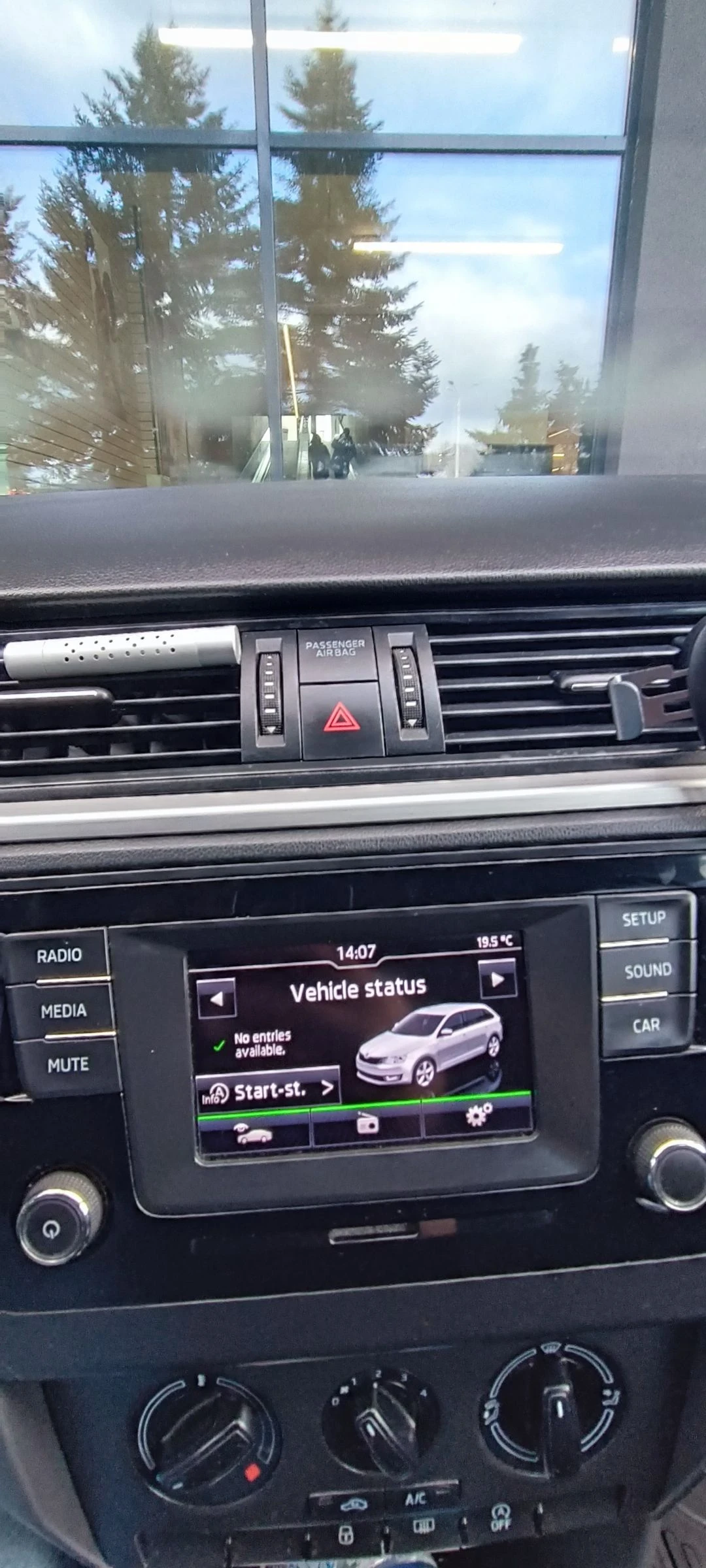 Skoda Rapid  - изображение 8