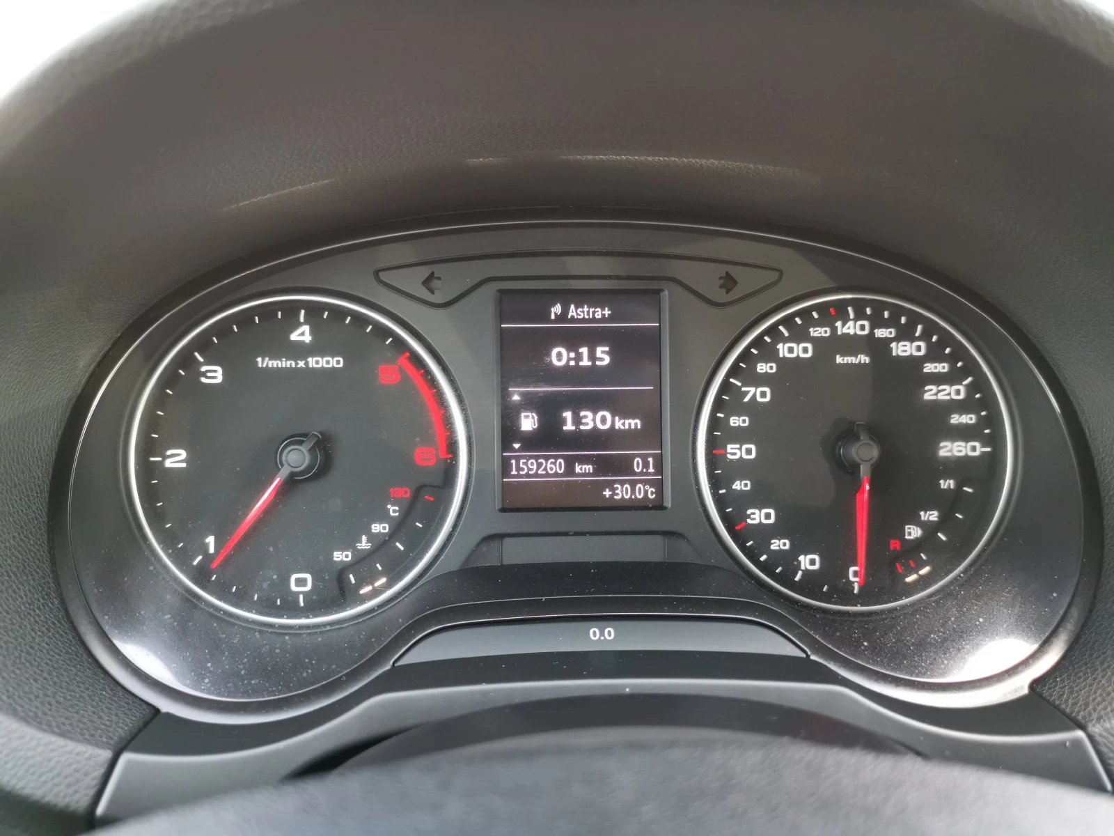 Audi A3 1.6TDI E6B | Mobile.bg   16
