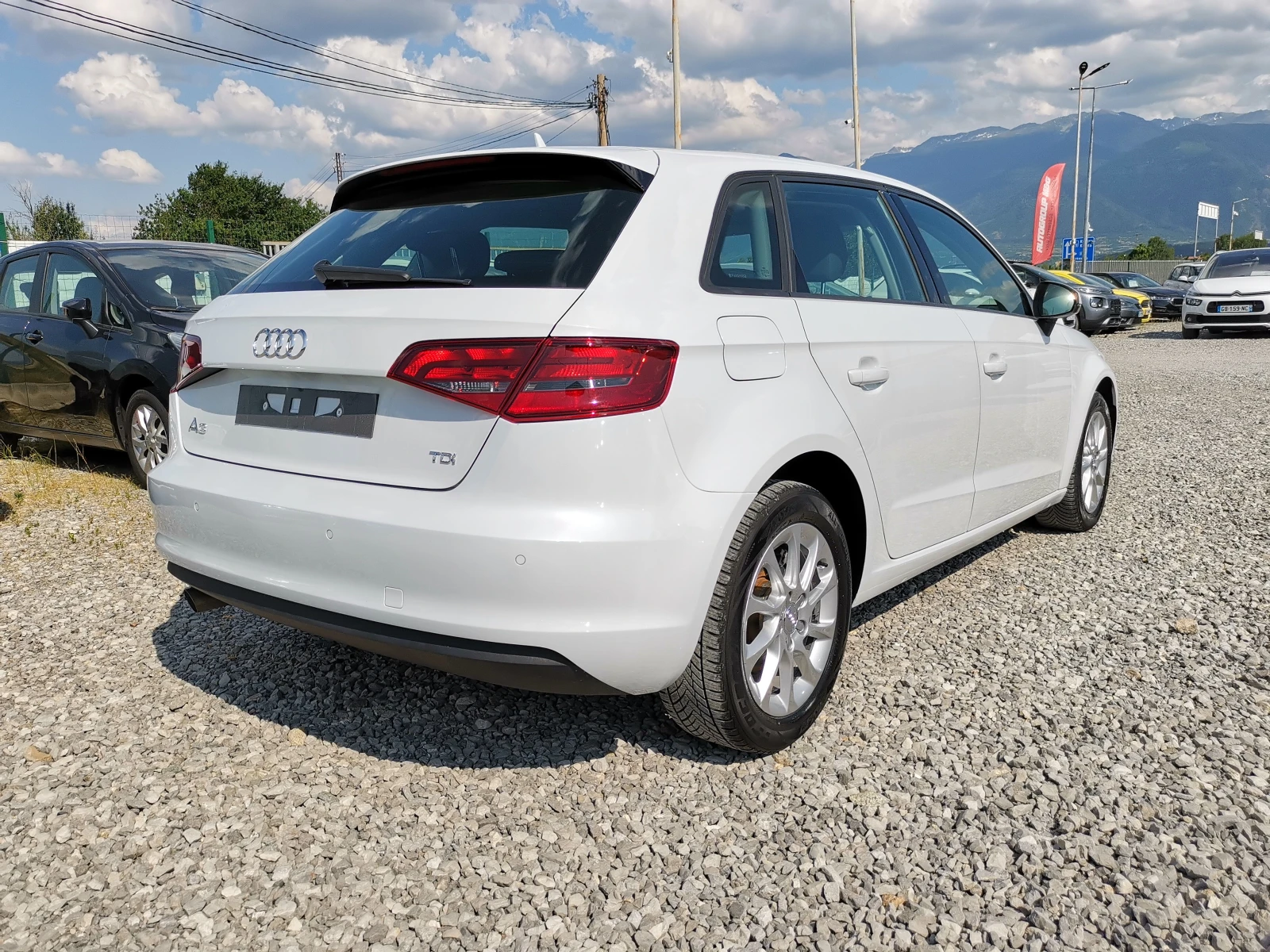 Audi A3 1.6TDI E6B - изображение 4