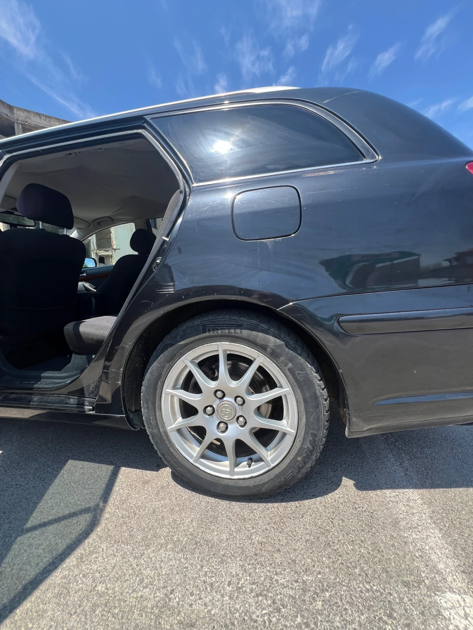 Toyota Avensis  - изображение 7