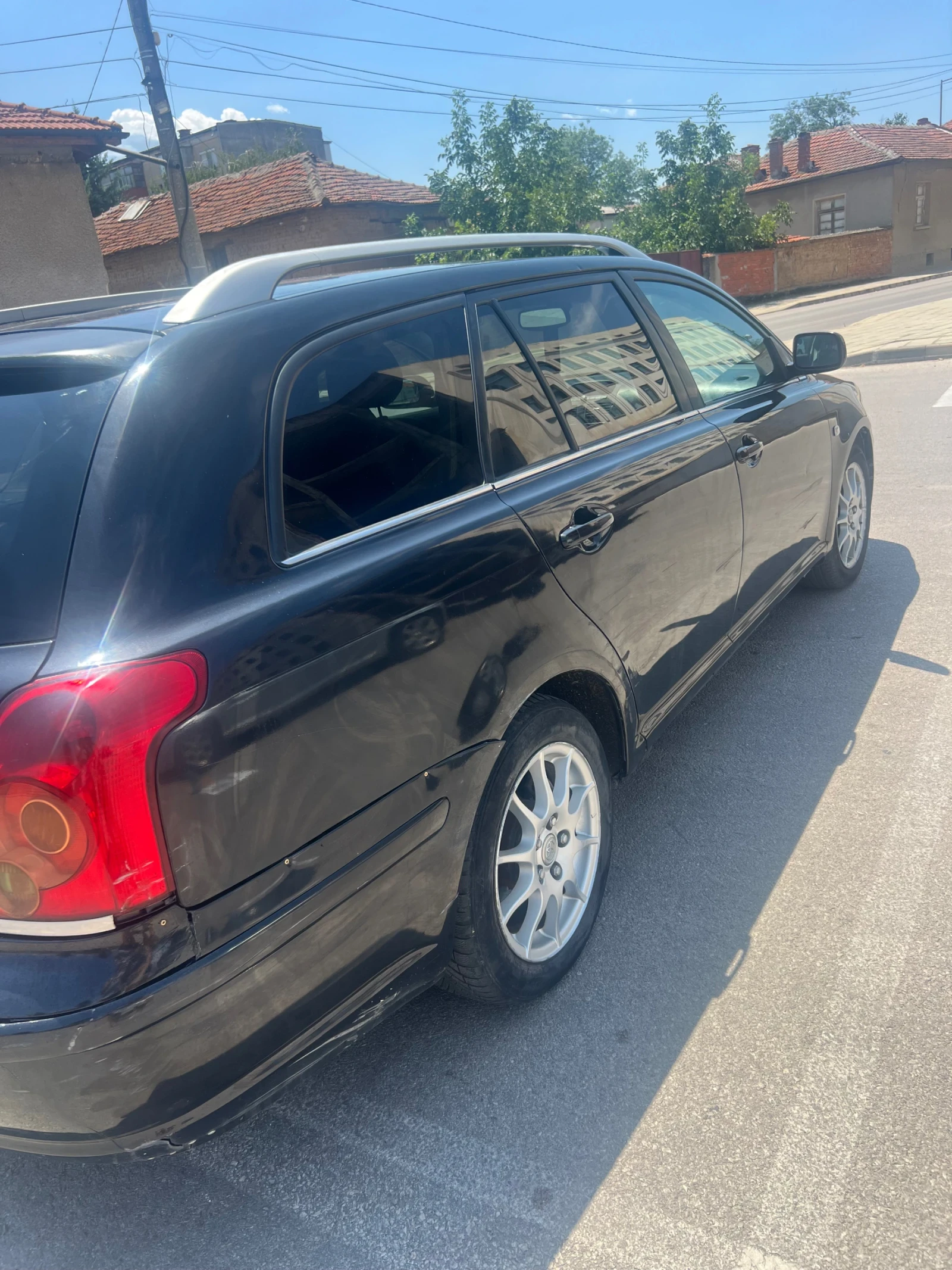 Toyota Avensis  - изображение 2