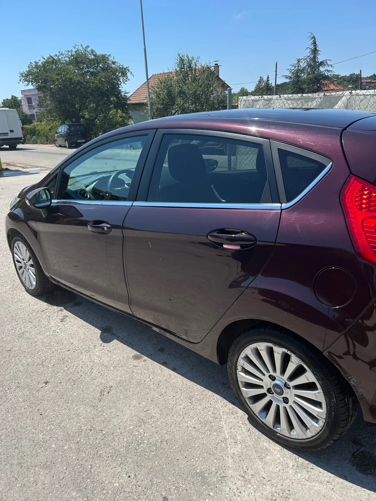 Ford Fiesta  - изображение 2