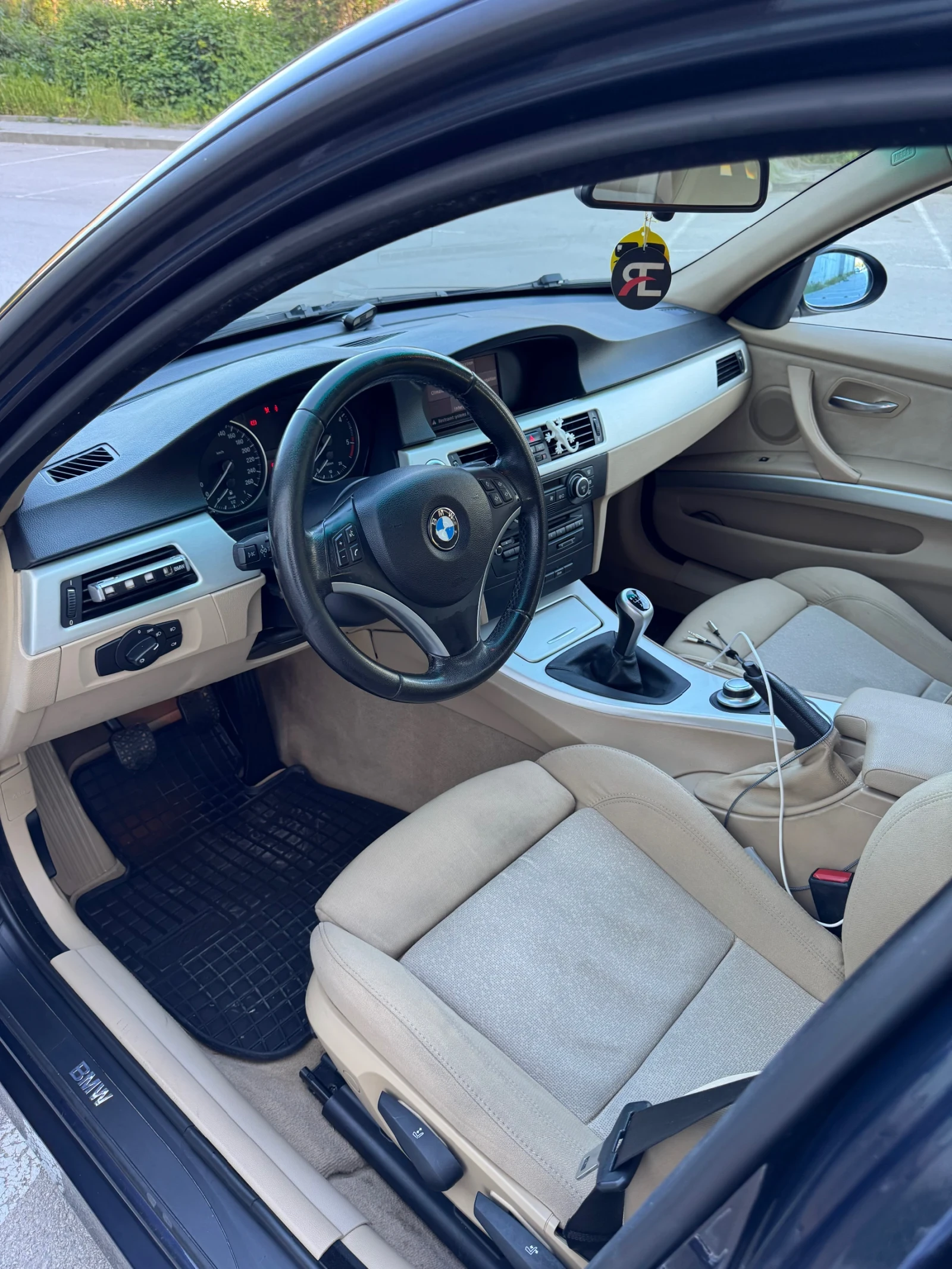BMW 320  - изображение 5