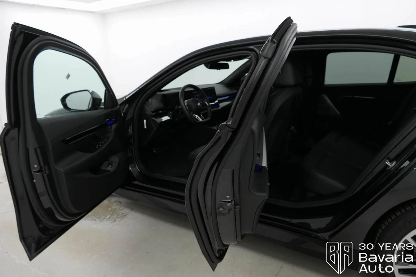 BMW 520 i M Sport Paket Steptronic - изображение 5