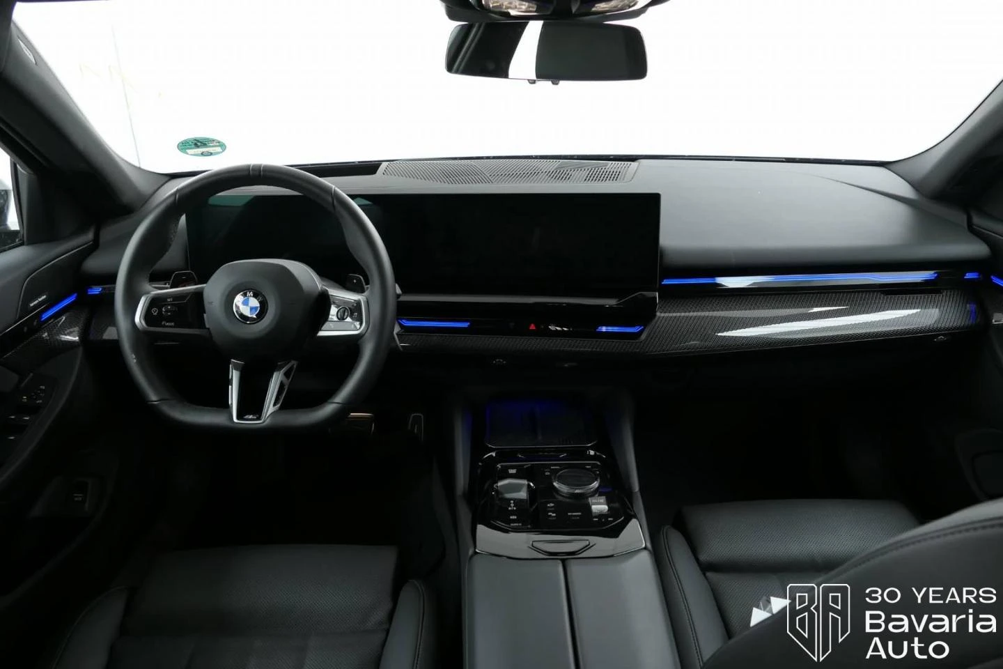 BMW 520 i M Sport Paket Steptronic - изображение 6